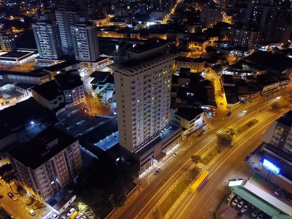 Tri Hotel Premium Criciuma קריסיומה