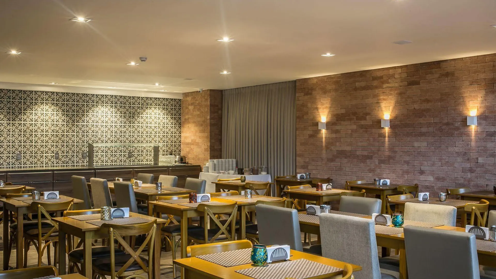Tri Hotel Premium Criciuma ברזיל